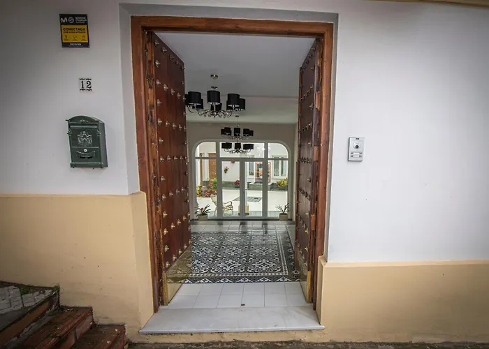 Palacio El Duende Old Town Parking Gratis Terraza Vista Catedral Alcazar