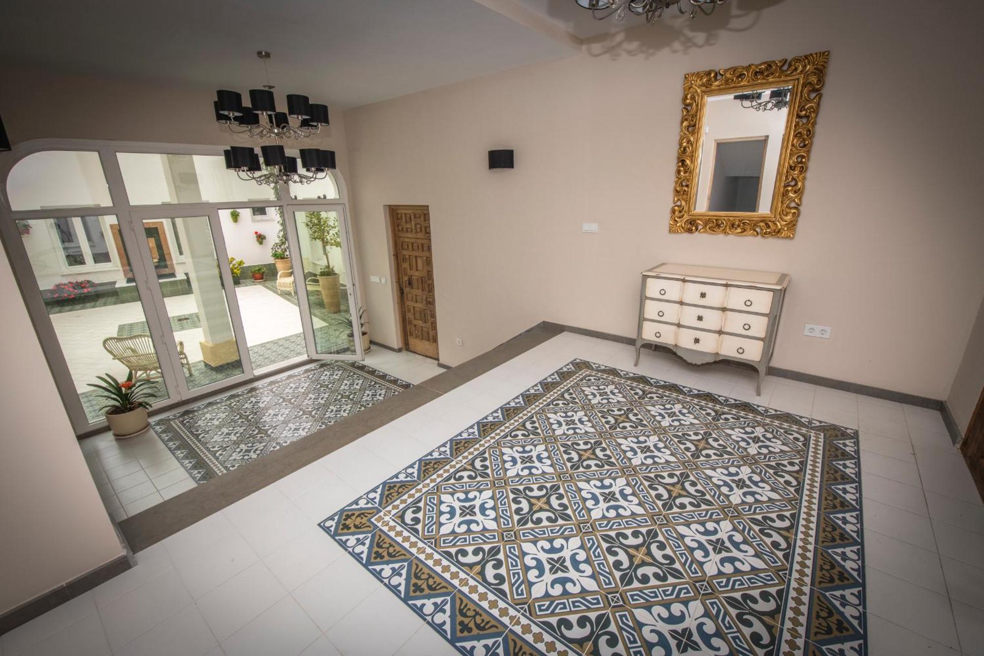 Apartment Palacio El Duende Old Town Parking Gratis Terraza Vista Catedral Alcazar *