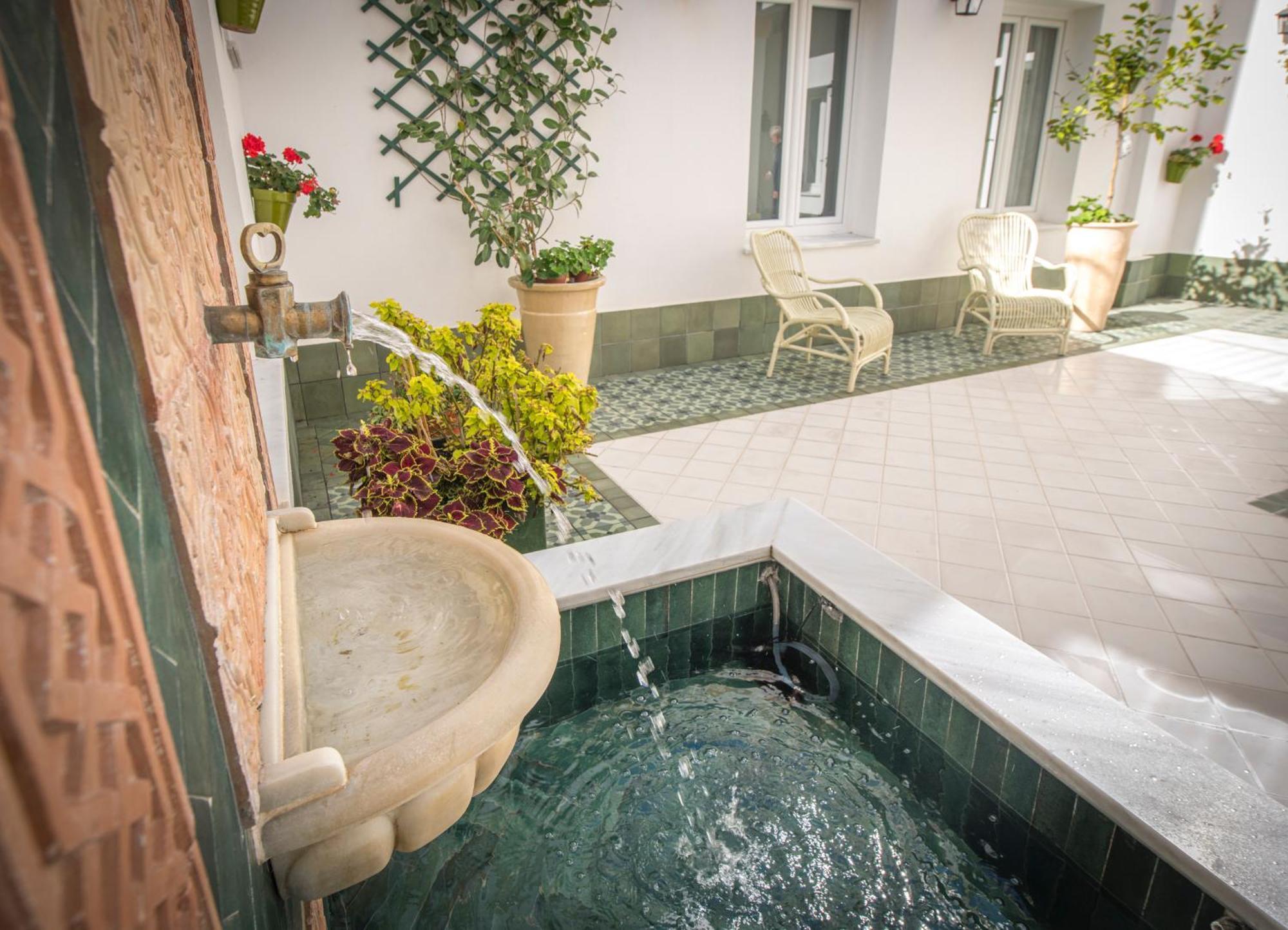 Apartment Palacio El Duende Old Town Parking Gratis Terraza Vista Catedral Alcazar
