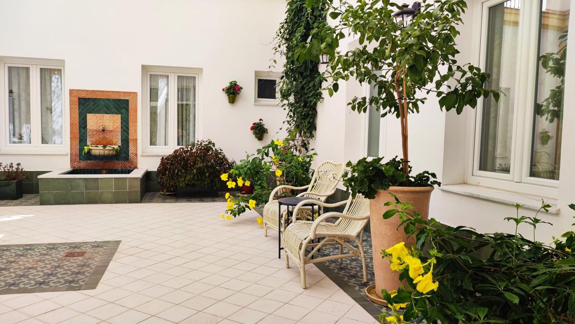 Apartamento Palacio El Duende Old Town Parking Gratis Terraza Vista Catedral Alcazar *