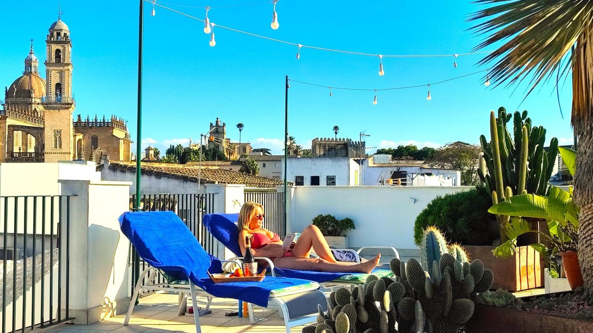 Palacio El Duende Old Town Parking Gratis Terraza Vista Catedral Alcazar Apartment *